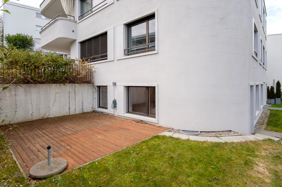 Appartement moderne 2.5 pièces avec certificat Minergie dans un quartier calme à Zurich-Witikon