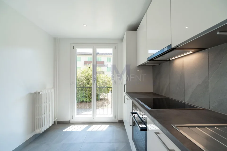 Avenue Petit-Senn ? 3 pièces d'env. 44 m² au rez-de-chaussée