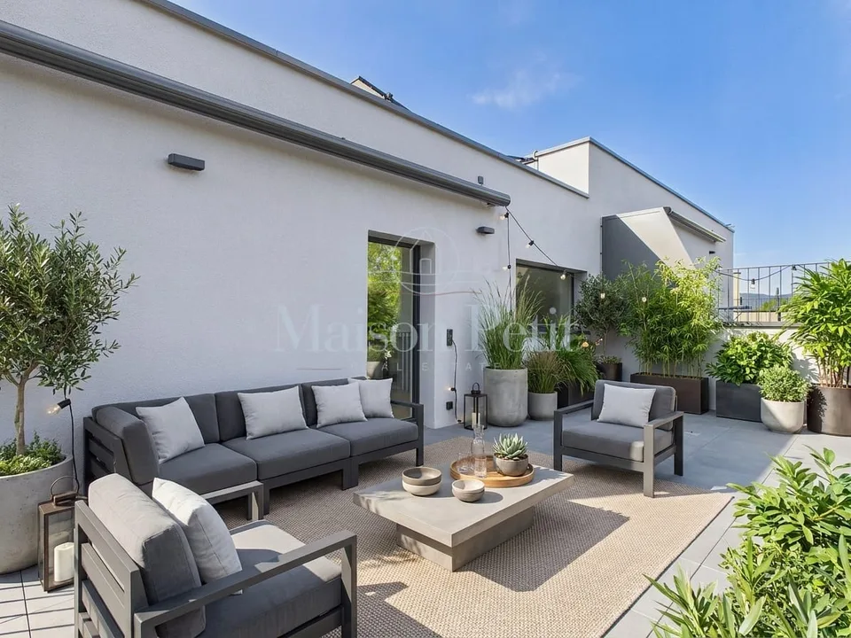Votre style. Votre espace. Votre maison. Easy. Nice. Ready.