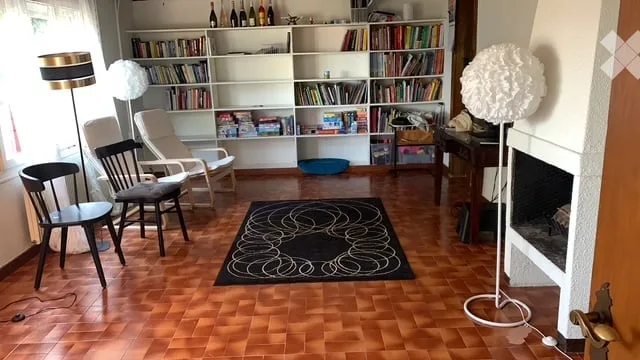 Charming 6-Room Semi-Detached House for Rent in Coinsins