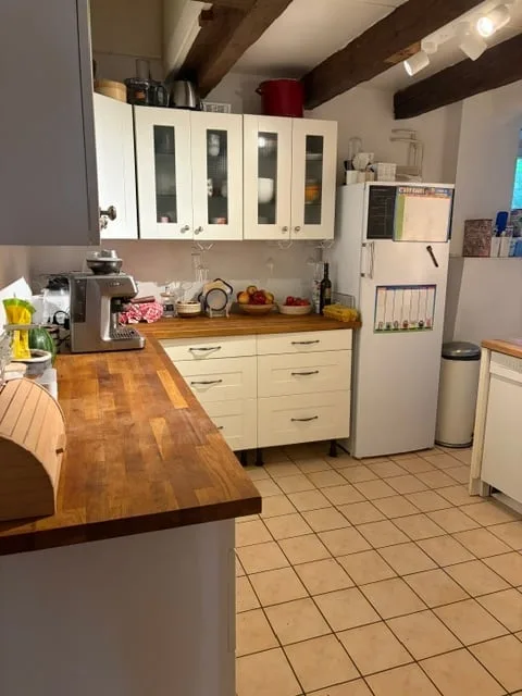 Charming 6-Room Semi-Detached House for Rent in Coinsins