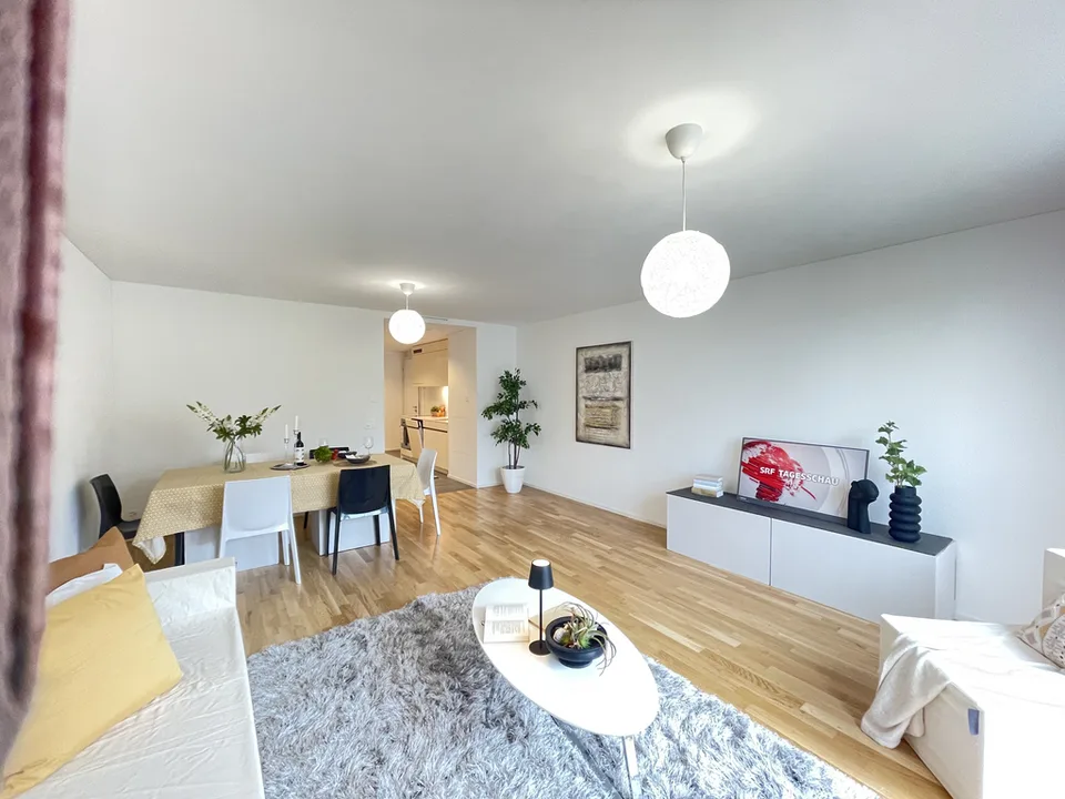 Neuwertige, moderne Wohnung für Singles oder Paare