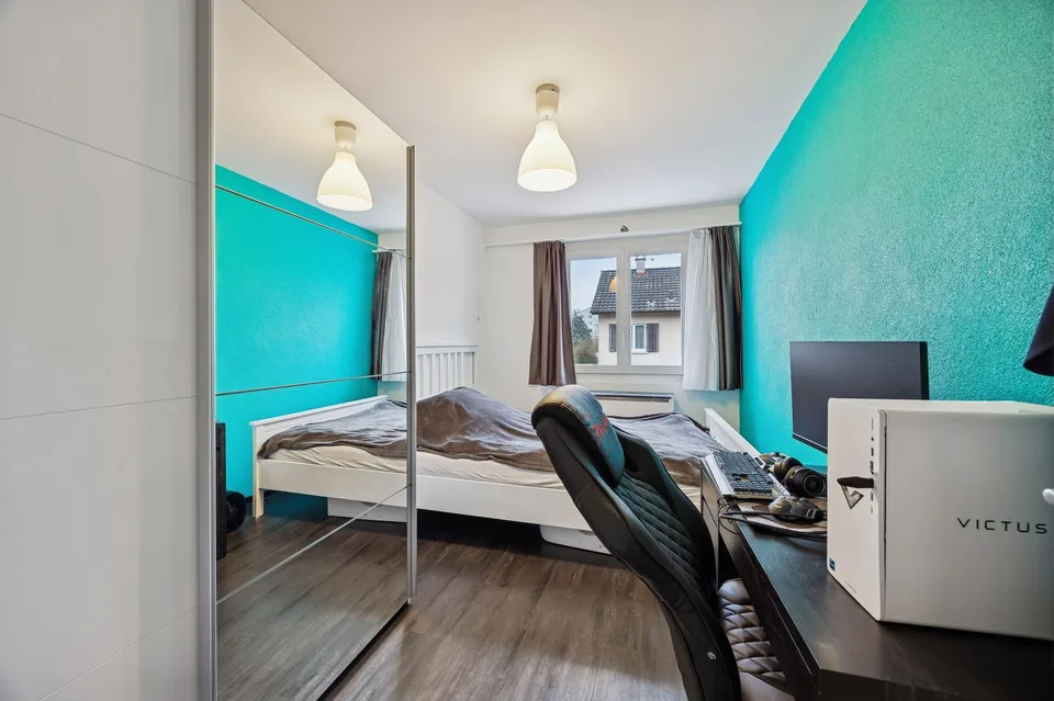Renoviertes 5.5-Zimmer-Reihenhaus mit 166 m² Gesamtfläche & grosser Terrasse