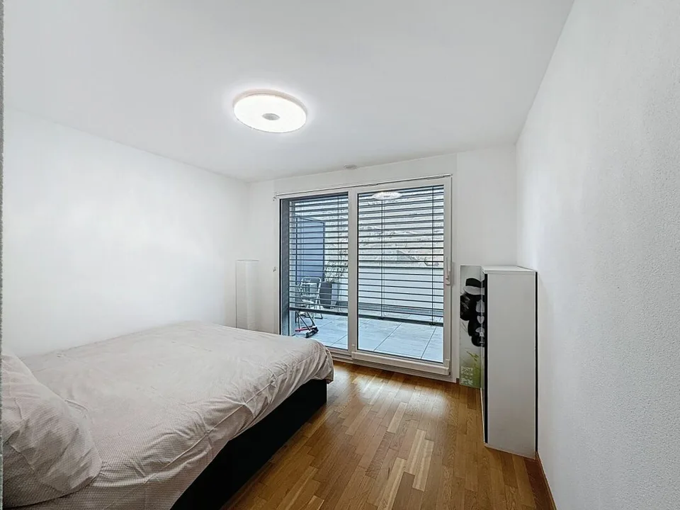 Magnificent apartment with large terrace in the center of Ardon