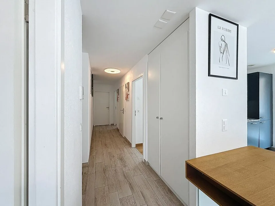 Magnificent apartment with large terrace in the center of Ardon