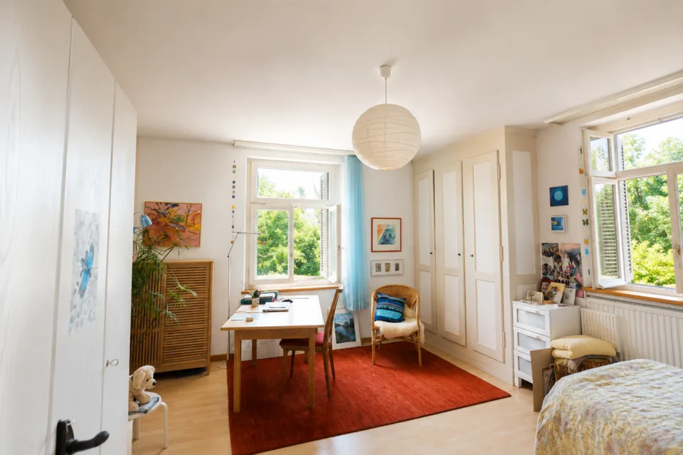 GROSSEN IMMOBILIEN - Casa unifamiliare a sé stante con laboratorio, atelier o studio