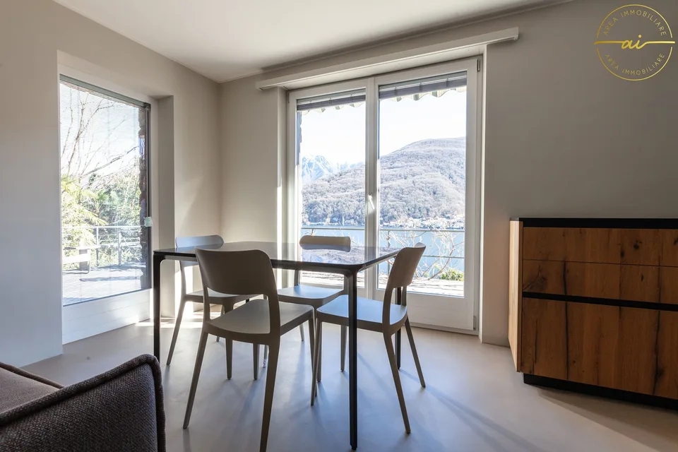 EXCLUSIF 2.5 PIÈCES VUE SUR LE LAC AVEC JARDIN ET TERRASSE