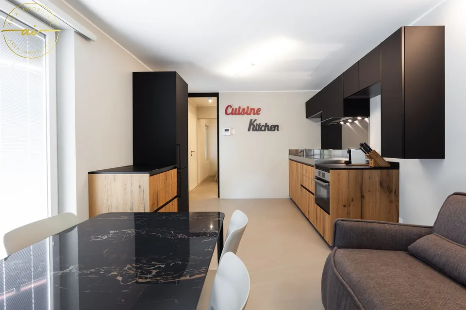 EXCLUSIF 2.5 PIÈCES VUE SUR LE LAC AVEC JARDIN ET TERRASSE