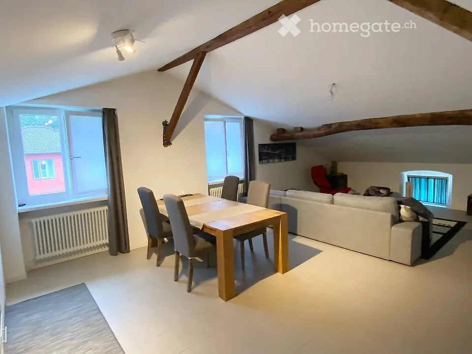 Helles 3.5-Zimmer-Dachgeschoss in Balerna