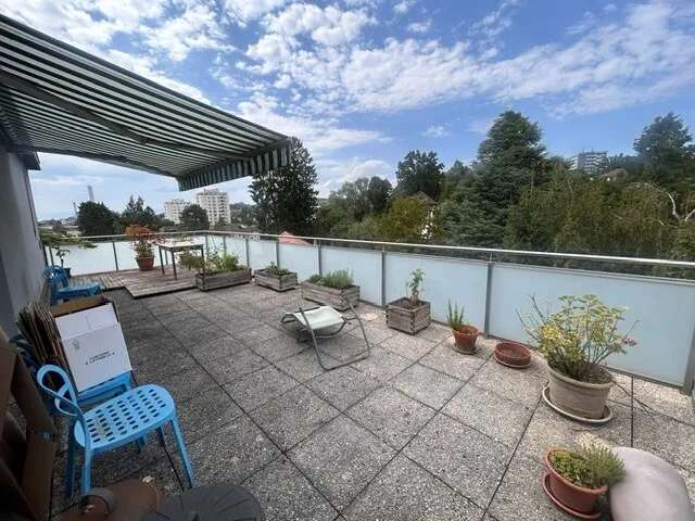 Appartement de 2.5 pièces avec grande terrasse