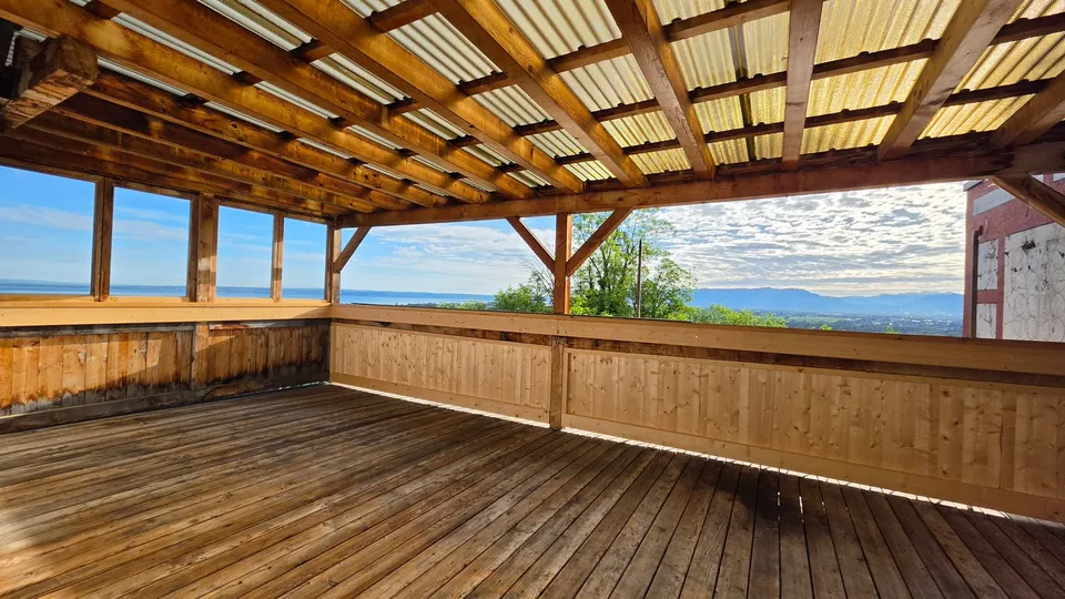 3.5 Zimmer-Dachwohnung 109m2 im 4. OG mit grosser Terrassen 36m2