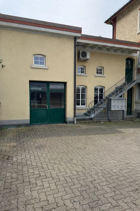Gewerbeobjekt in Töss