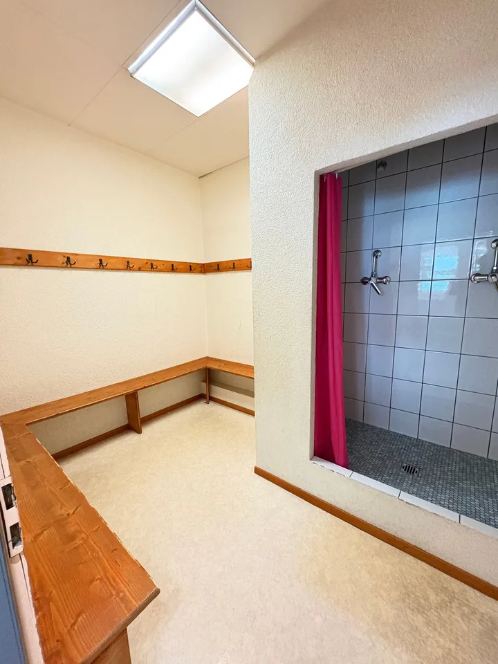 Bureaux/locaux 102-402 m², haute visibilité - La Chaux-de-Fonds
