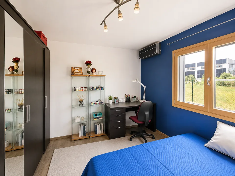 Villa moderne de 6.5 pièces avec grand jardin à Stabio