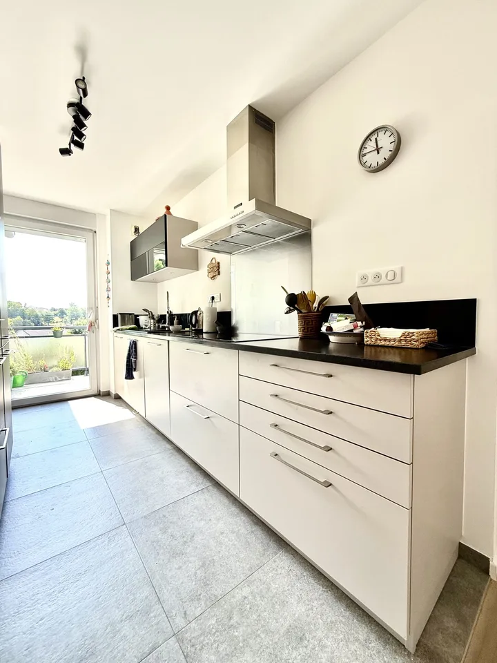 Duplex eccezionale in un ambiente verde, con terrazza e senza vicini