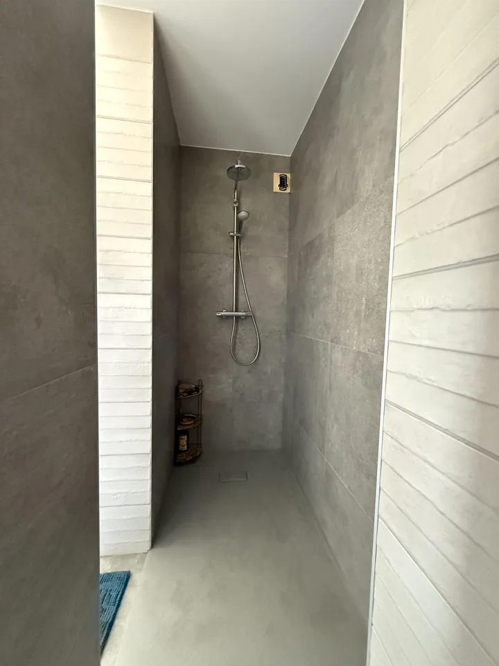 Duplex eccezionale in un ambiente verde, con terrazza e senza vicini