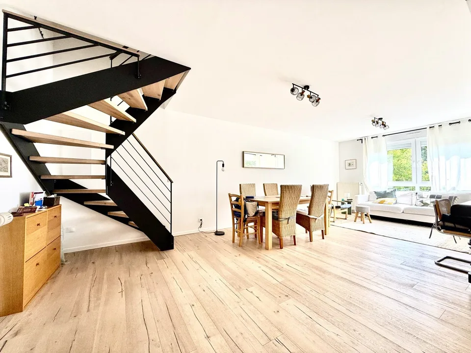 Duplex eccezionale in un ambiente verde, con terrazza e senza vicini