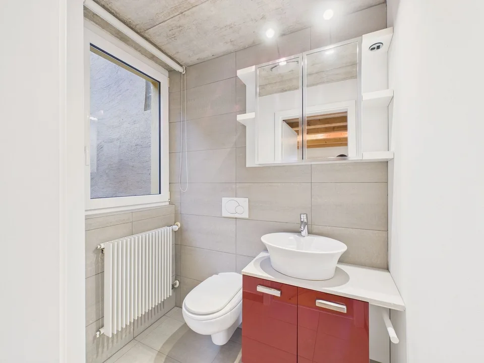 Splendida casa ristrutturata nel nucleo Melide con 4.5 locali