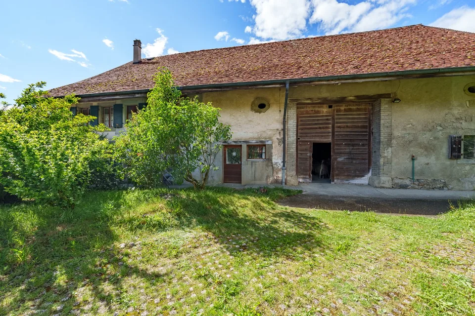 Einfamilienhaus mit 9,5 Zimmern in Villars-Mendraz