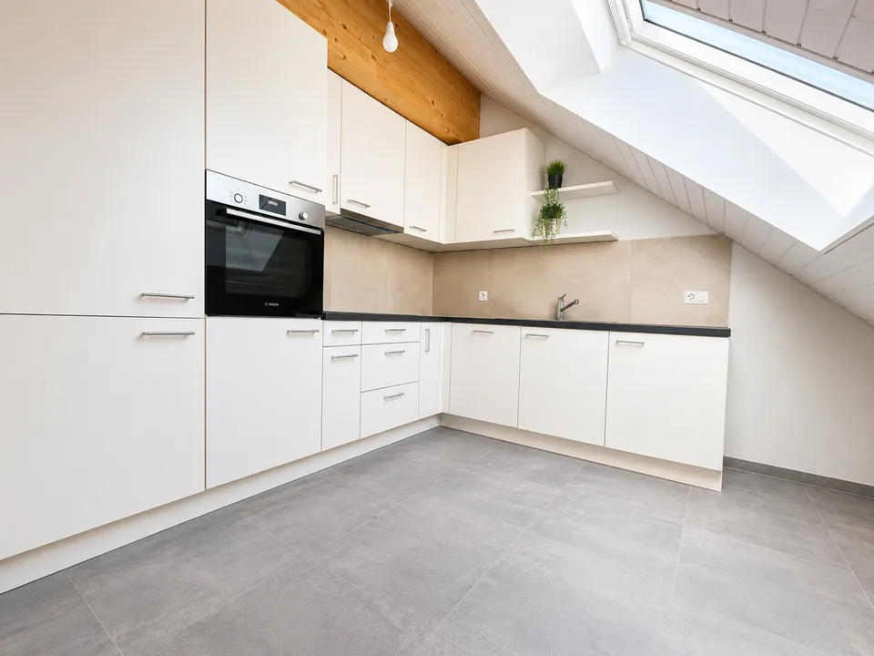 New in the heart of Sentier - Ideal for living or investing!
