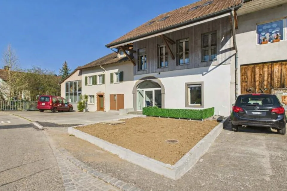 Charming multi-family house in a quiet location in Bötztal