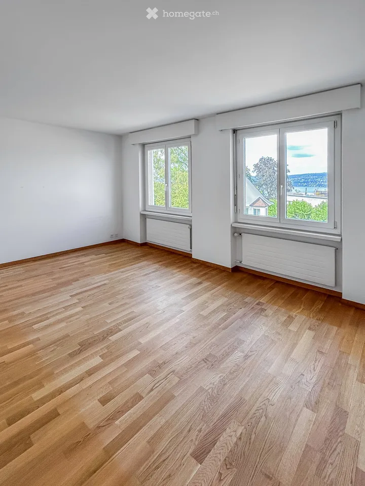 Helle 4-Zimmer-Wohnung an der Oberdorfstrasse in Horgen