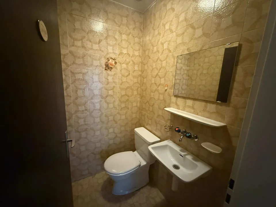Charmante 3.5-Zimmer-Wohnung in Brunnen – sofort bezugsbereit