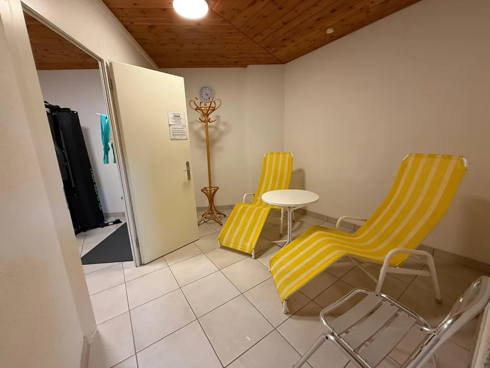 Charmante 3.5-Zimmer-Wohnung in Brunnen – sofort bezugsbereit