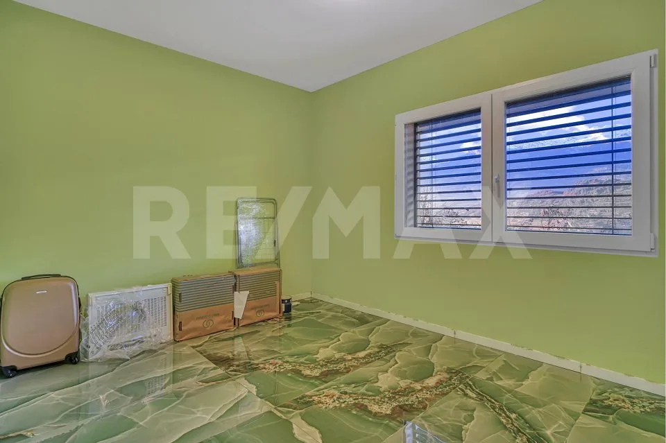 Villa neuve 2025 | Duplex 4.5p 151m² terrasse vitrée | Vue vallée du Rhône  Hauteurs de Sion