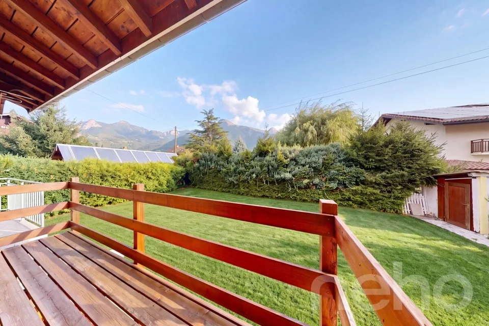 Un chalet à fort potentiel, au calme à Aigle