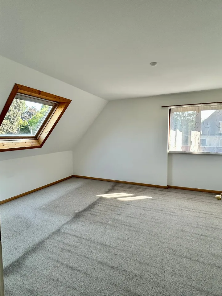 Maison individuelle de 6,5 pièces près de l'arrêt de tram Burgstrasse à Riehen