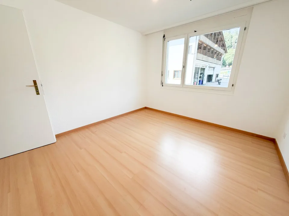 Charming 4.5-room apartment with mountain panorama in Laax