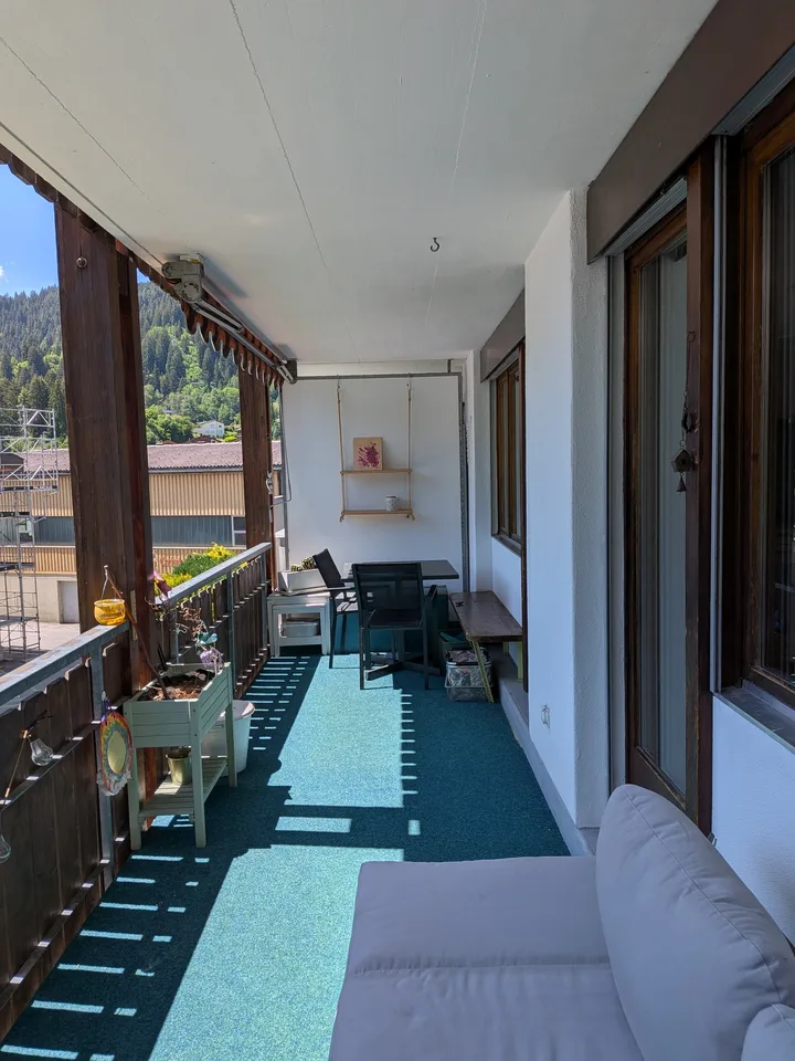 Charming 4.5-room apartment with mountain panorama in Laax