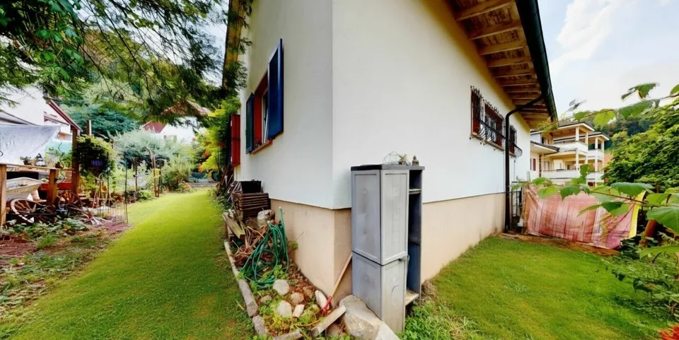 Ein Garten zum Verlieben! Freistehendes Einfamilienhaus mit viel Potenzial