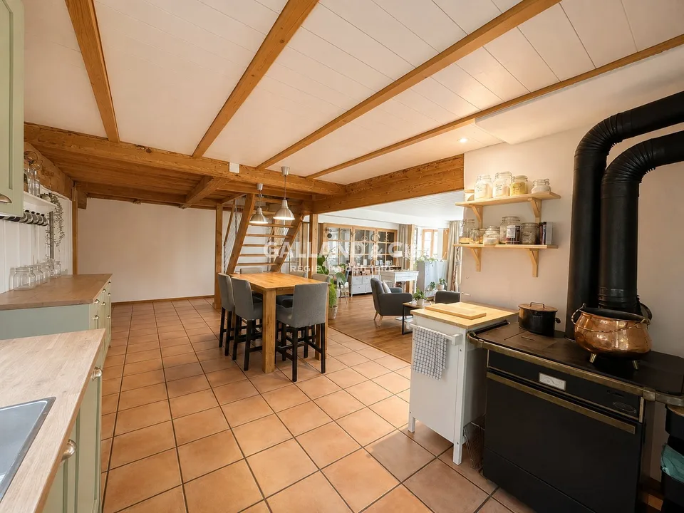 Maison authentique de 2 appartements - À 3 min d'Oron-la-Ville