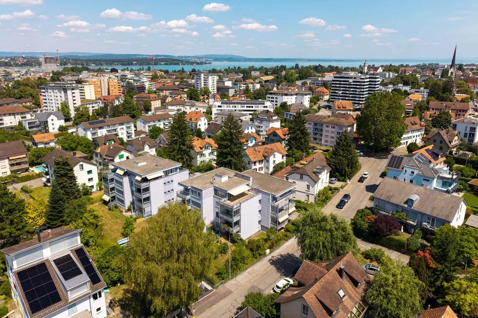 Attikawohnung mit grosszügiger Dachterrasse und Bodenseeblick