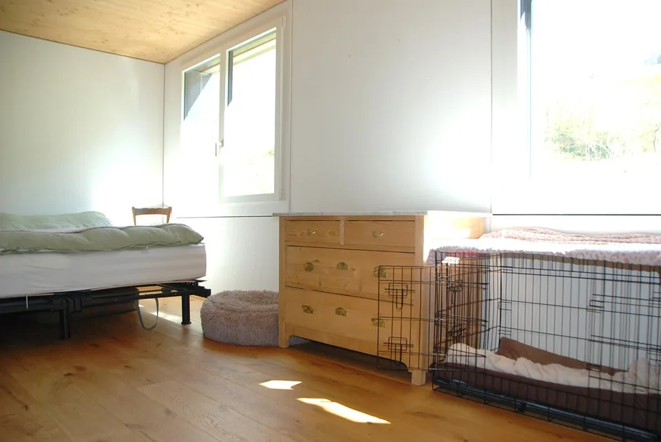 Maison de coin en rangée familiale, moderne et spacieuse avec jardin et de nombreux extras