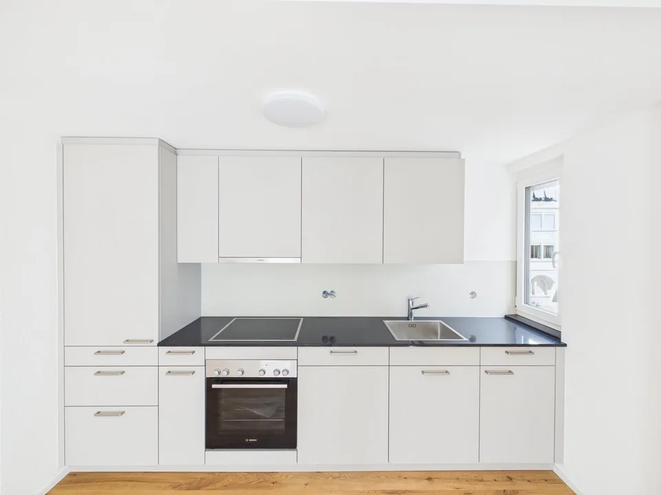 First occupancy - Totally renovated 3.5-room apartment in a quiet location
