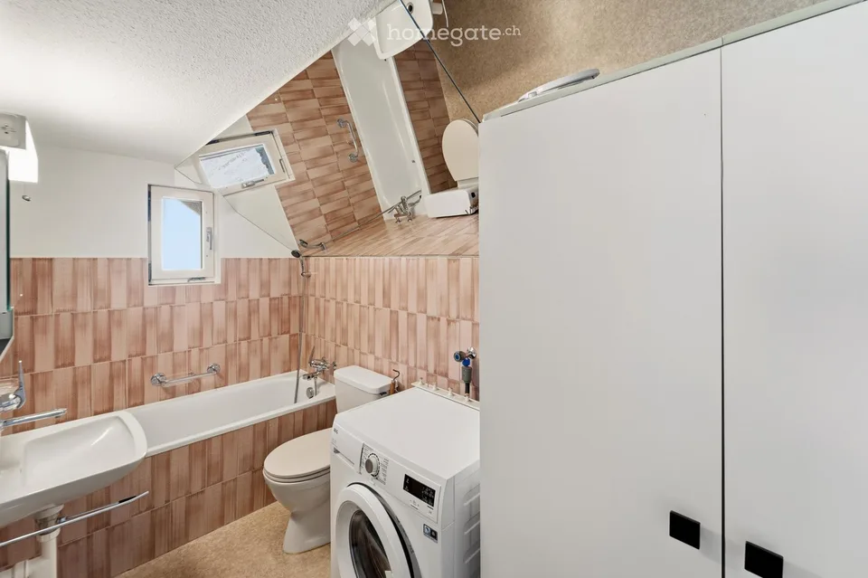 Appartamento 2.5 locali in casa Riegel