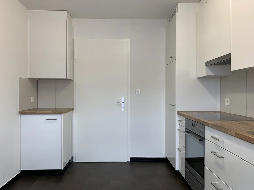 schöne 4 Zimmerwohnung