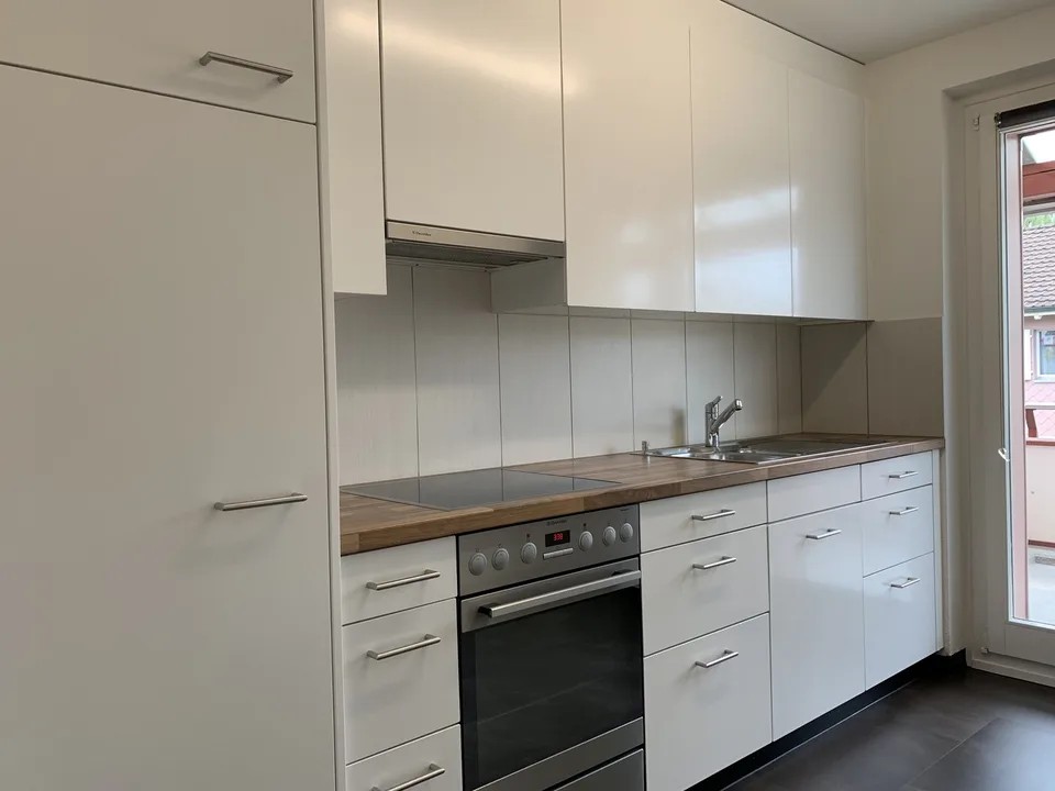 schöne 4 Zimmerwohnung