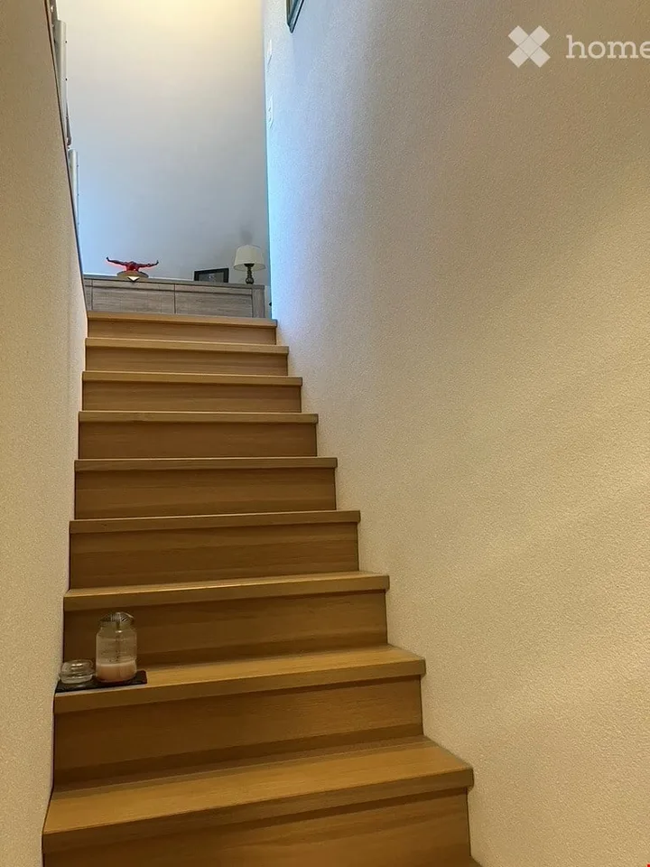 Ottimo appartamento di 3,5 locali in mansarda con balcone e vista a Berna