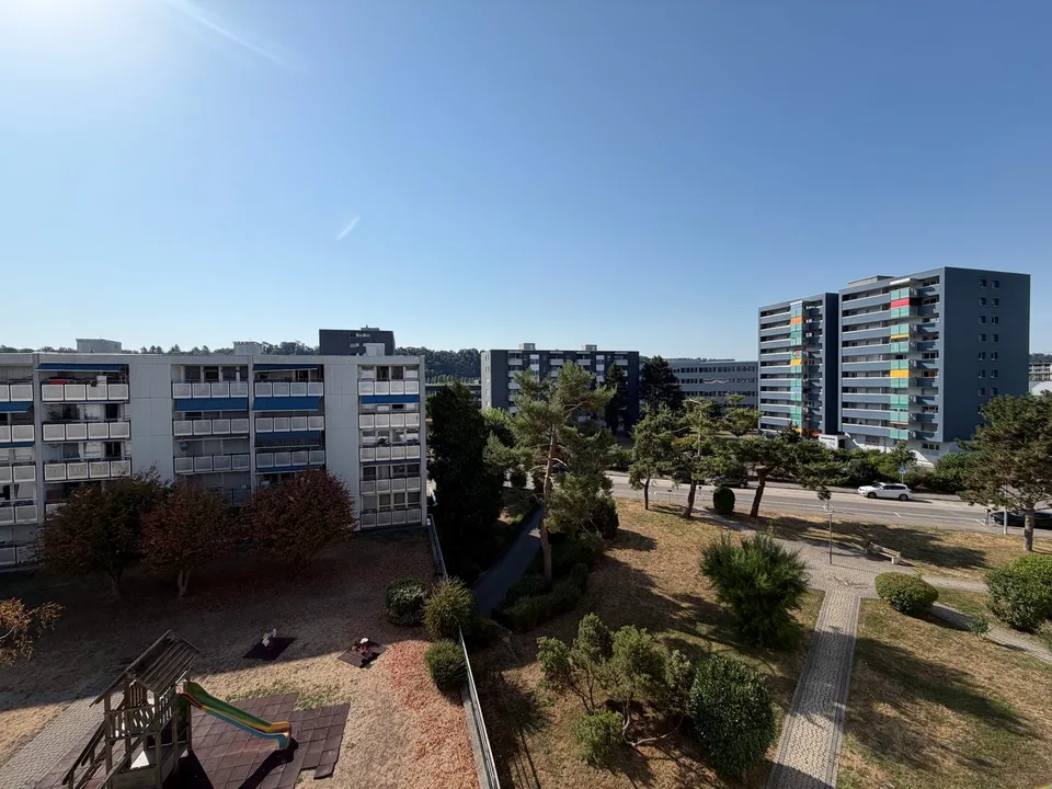 Appartement 2 pièces lumineux avec balcon à Yverdon-les-Bains