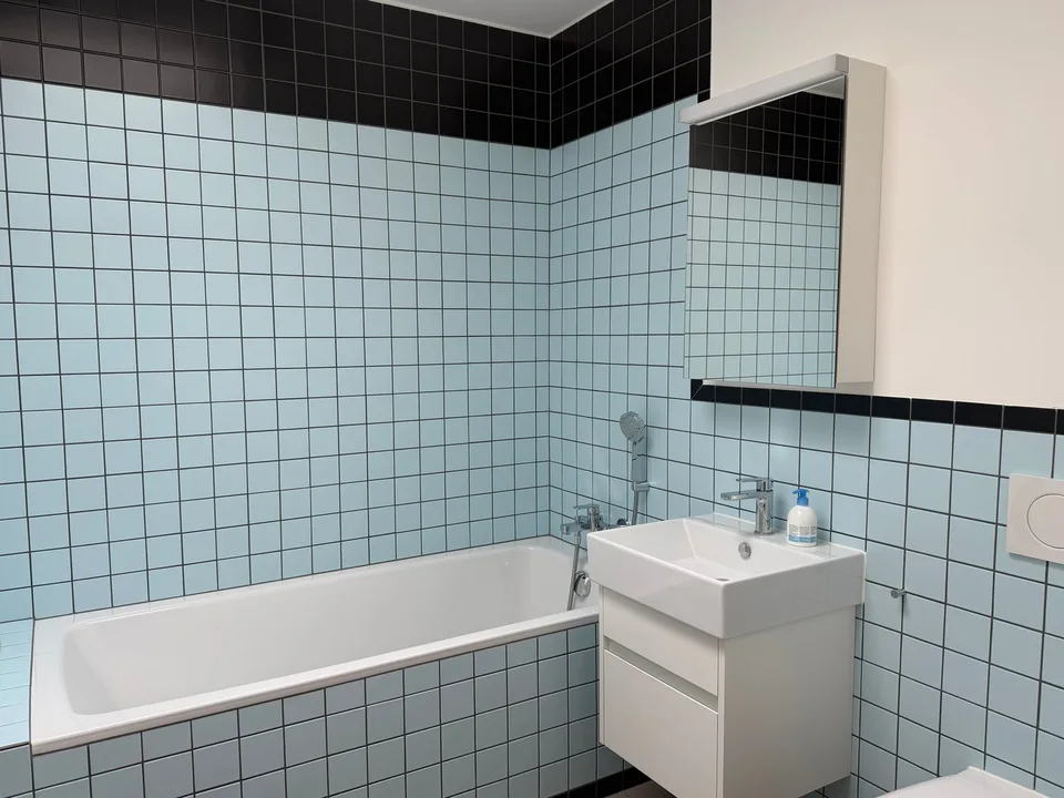 Appartamento attico moderno 3.5 locali con vista imprenabile