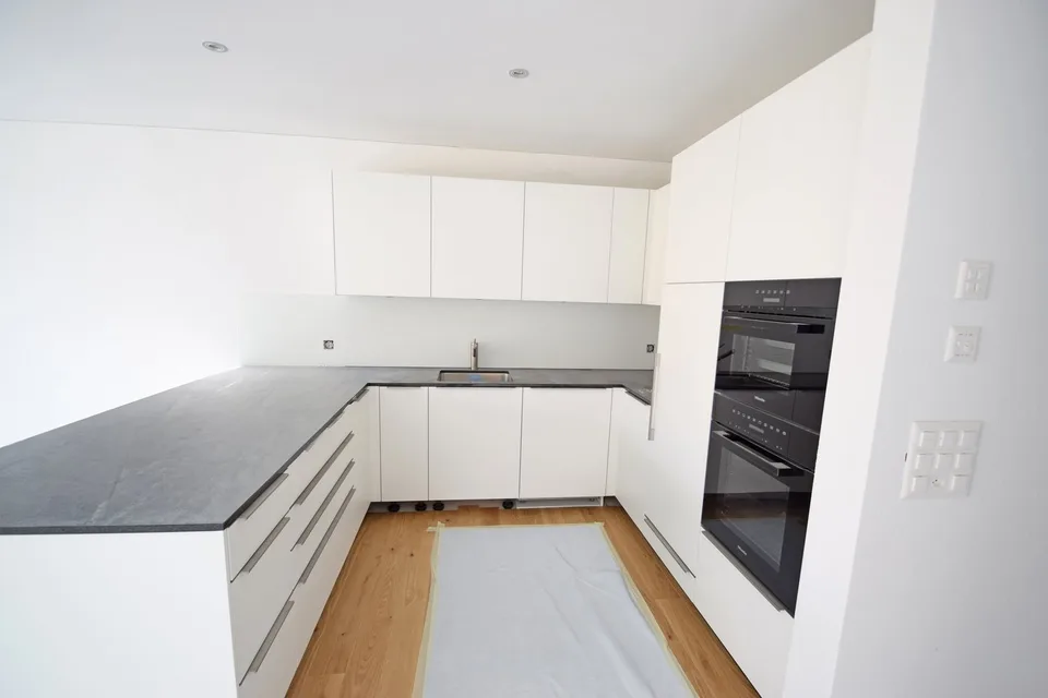 Premier occupation : Appartement neuf exclusif 4.5 pièces avec grande terrasse à Kerzers