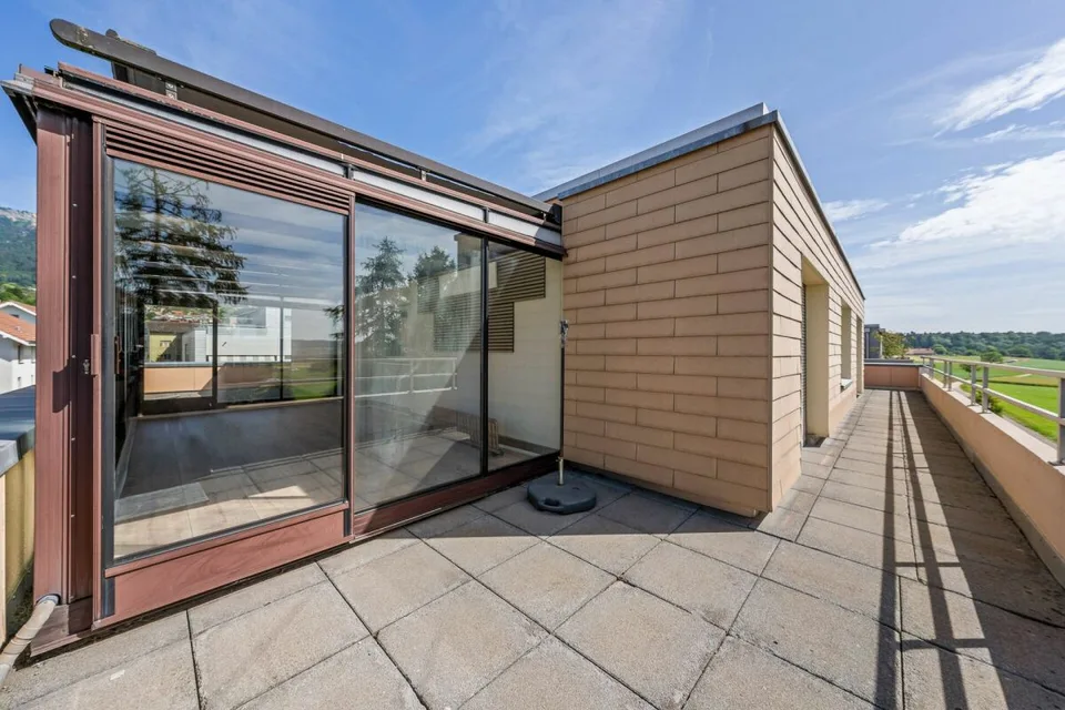 Move in and feel at home - 4.5 room attic apartment with a great view!