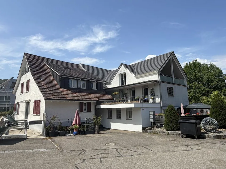 4.5 Zimmer-Maisonettewohnung inkl. PP