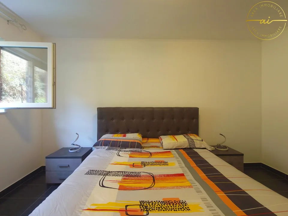 HELLE 3.5 ZIMMER WOHNUNG MIT GROSSEM BALCON IN STABIO