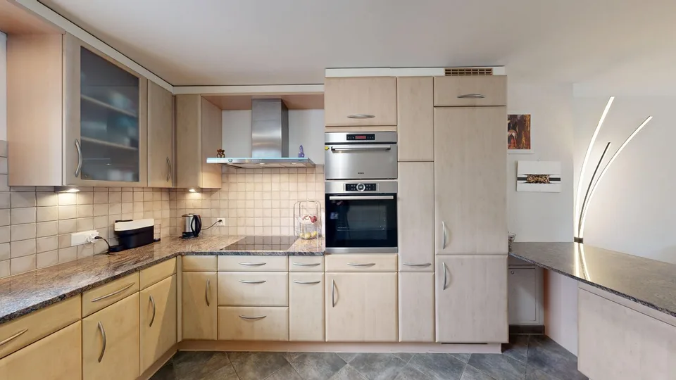 Geräumiges Reihenhaus mit 6.5 Zimmern in Aire-la-Ville
