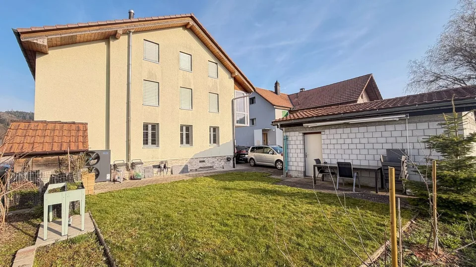 Kernsaniertes 3-Einheiten-Mehrfamilienhaus in Oberburg